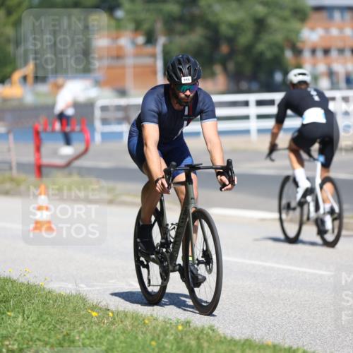 17.08.2025 - KN Förde Triathlon 2025 Yannick Fuchs http://msf.ph/oto/8624506 17.08.2025 11:32:47 Radfahren 325, 334, 348, 360, 365, 607, 263, 291, 363 meine-sportfotos.de