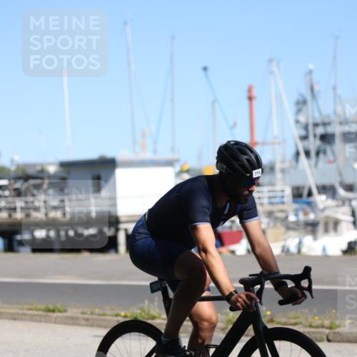 17.08.2025 - KN Förde Triathlon 2025 Yannick Fuchs http://msf.ph/oto/8624512 17.08.2025 11:32:48 Radfahren 325, 334, 348, 360, 365, 607, 263, 363, 365 meine-sportfotos.de