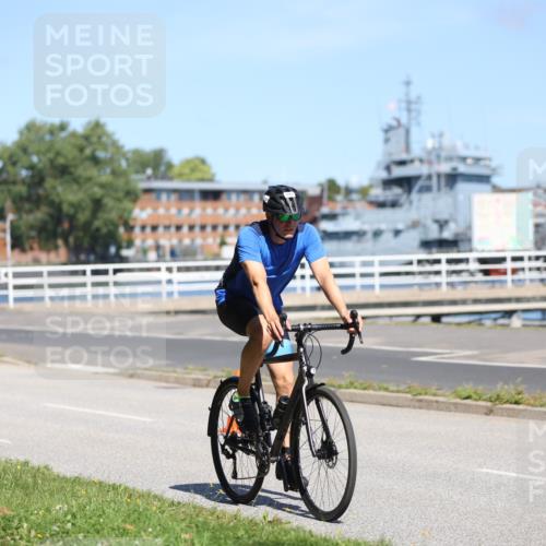 17.08.2025 - KN Förde Triathlon 2025 Yannick Fuchs http://msf.ph/oto/8624522 17.08.2025 11:32:55 Radfahren 302, 325, 348, 360, 334, 607 meine-sportfotos.de