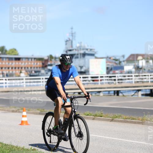 17.08.2025 - KN Förde Triathlon 2025 Yannick Fuchs http://msf.ph/oto/8624523 17.08.2025 11:32:55 Radfahren 302, 325, 348, 360, 334, 607 meine-sportfotos.de