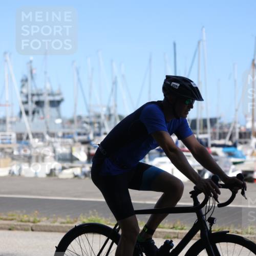 17.08.2025 - KN Förde Triathlon 2025 Yannick Fuchs http://msf.ph/oto/8624527 17.08.2025 11:32:56 Radfahren 302, 325, 348, 360, 334, 360, 607 meine-sportfotos.de