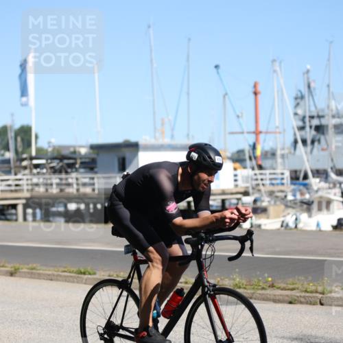 17.08.2025 - KN Förde Triathlon 2025 Yannick Fuchs http://msf.ph/oto/8624559 17.08.2025 11:33:15 Radfahren 271, 273, 296, 327, 601, 641, 271, 362, 387, 616, 632 meine-sportfotos.de