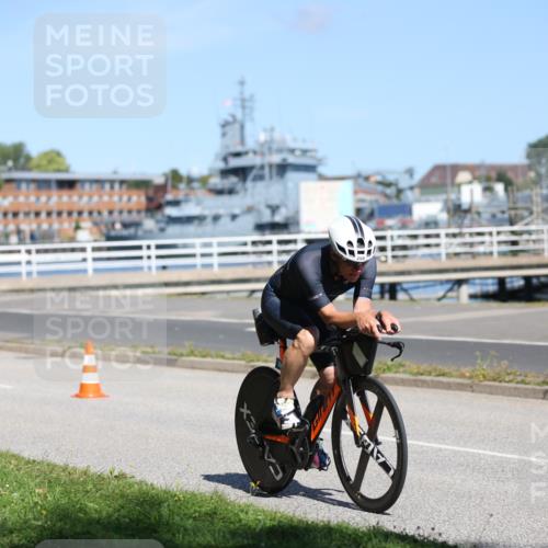 17.08.2025 - KN Förde Triathlon 2025 Yannick Fuchs http://msf.ph/oto/8624576 17.08.2025 11:33:27 Radfahren 280, 284, 296, 311, 329, 339, 341, 350, 371, 601, 633, 642, 296, 327, 601 meine-sportfotos.de