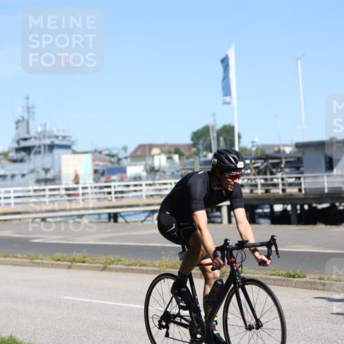 17.08.2025 - KN Förde Triathlon 2025 Yannick Fuchs http://msf.ph/oto/8624588 17.08.2025 11:33:31 Radfahren 311, 329, 339, 341, 343, 350, 371, 374, 633, 638, 642, 280, 284, 296, 327, 350, 601 meine-sportfotos.de