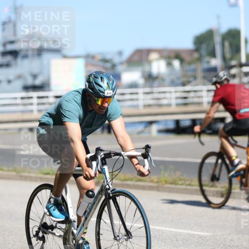 17.08.2025 - KN Förde Triathlon 2025 Yannick Fuchs http://msf.ph/oto/8624594 17.08.2025 11:33:33 Radfahren 293, 311, 329, 339, 341, 343, 371, 374, 613, 633, 638, 280, 284, 296, 329, 350, 601, 642 meine-sportfotos.de