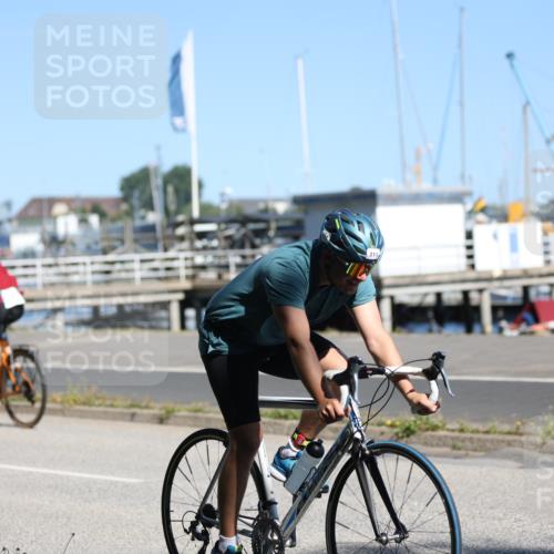 17.08.2025 - KN Förde Triathlon 2025 Yannick Fuchs http://msf.ph/oto/8624596 17.08.2025 11:33:34 Radfahren 293, 311, 339, 341, 343, 371, 374, 613, 633, 638, 280, 284, 329, 339, 341, 350, 642 meine-sportfotos.de