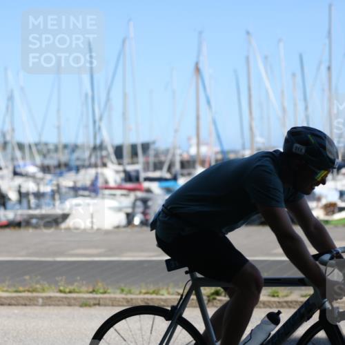 17.08.2025 - KN Förde Triathlon 2025 Yannick Fuchs http://msf.ph/oto/8624599 17.08.2025 11:33:34 Radfahren 293, 311, 339, 341, 343, 371, 374, 613, 633, 638, 280, 284, 329, 339, 341, 350, 642 meine-sportfotos.de