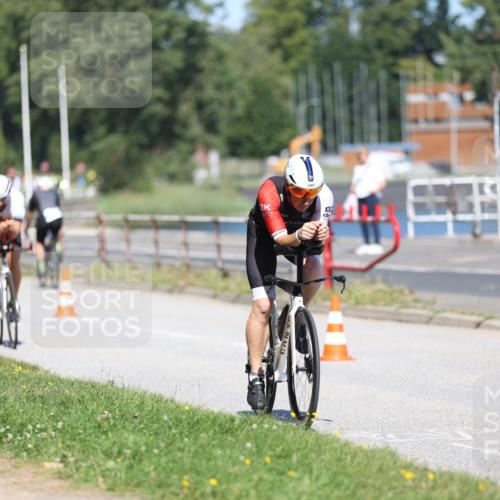 17.08.2025 - KN Förde Triathlon 2025 Yannick Fuchs http://msf.ph/oto/8624616 17.08.2025 11:33:45 Radfahren 281, 288, 293, 306, 356, 370, 389, 293, 343, 371, 374, 613, 638 meine-sportfotos.de