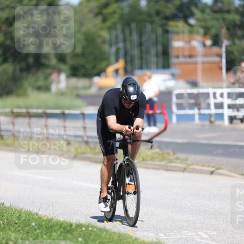 17.08.2025 - KN Förde Triathlon 2025 Yannick Fuchs http://msf.ph/oto/8624629 17.08.2025 11:33:49 Radfahren 281, 288, 306, 356, 370, 389, 293, 343, 356, 389, 613, 638 meine-sportfotos.de