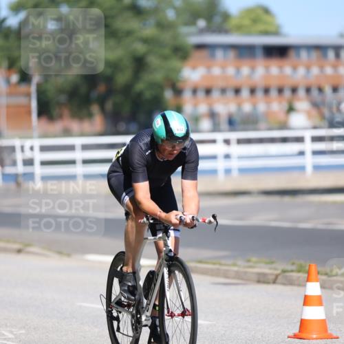 17.08.2025 - KN Förde Triathlon 2025 Yannick Fuchs http://msf.ph/oto/8624652 17.08.2025 11:34:36 Radfahren 300, 309, 348, 360, 363, 365, 608, 616, 632, 375 meine-sportfotos.de