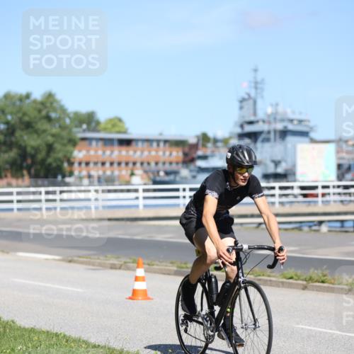 17.08.2025 - KN Förde Triathlon 2025 Yannick Fuchs http://msf.ph/oto/8624669 17.08.2025 11:34:42 Radfahren 303, 309, 328, 348, 354, 360, 363, 365, 608, 616, 300, 632 meine-sportfotos.de
