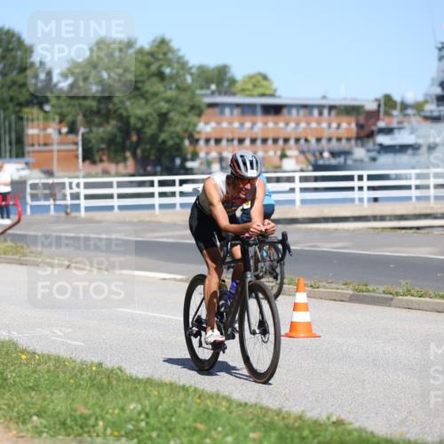 17.08.2025 - KN Förde Triathlon 2025 Yannick Fuchs http://msf.ph/oto/8624697 17.08.2025 11:35:03 Radfahren 284, 295, 349, 372, 617, 643, 271, 296, 372, 619, 633, 642 meine-sportfotos.de