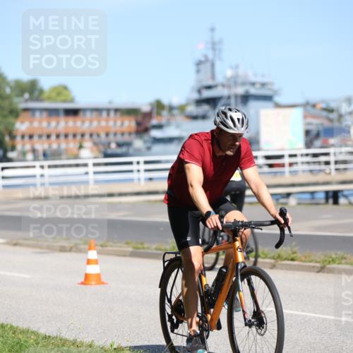 17.08.2025 - KN Förde Triathlon 2025 Yannick Fuchs http://msf.ph/oto/8624709 17.08.2025 11:35:14 Radfahren 329, 345, 350, 371, 374, 601, 610, 613, 638, 617 meine-sportfotos.de