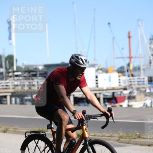 17.08.2025 - KN Förde Triathlon 2025 Yannick Fuchs http://msf.ph/oto/8624712 17.08.2025 11:35:14 Radfahren 329, 345, 350, 371, 374, 601, 610, 613, 638, 617 meine-sportfotos.de