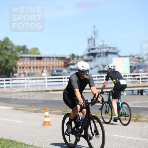17.08.2025 - KN Förde Triathlon 2025 Yannick Fuchs http://msf.ph/oto/8624729 17.08.2025 11:35:21 Radfahren 323, 371, 374, 601, 613, 638, 329, 345, 350, 610, 638 meine-sportfotos.de