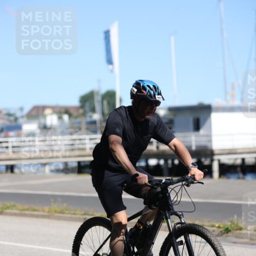 17.08.2025 - KN Förde Triathlon 2025 Yannick Fuchs http://msf.ph/oto/8624735 17.08.2025 11:35:23 Radfahren 323, 356, 374, 601, 329, 345, 350, 371, 610, 613, 638 meine-sportfotos.de