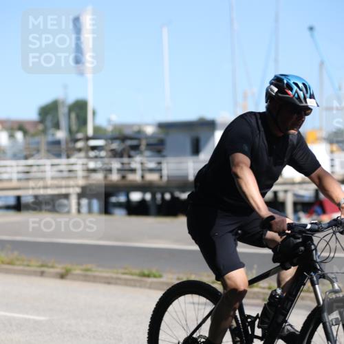 17.08.2025 - KN Förde Triathlon 2025 Yannick Fuchs http://msf.ph/oto/8624736 17.08.2025 11:35:23 Radfahren 323, 356, 374, 601, 329, 345, 350, 371, 610, 613, 638 meine-sportfotos.de