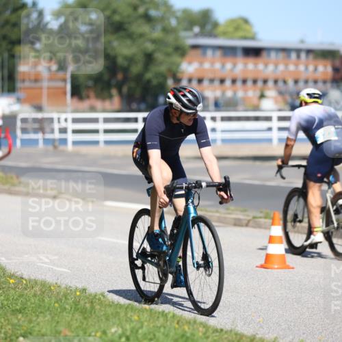 17.08.2025 - KN Förde Triathlon 2025 Yannick Fuchs http://msf.ph/oto/8624741 17.08.2025 11:35:30 Radfahren 288, 308, 323, 356, 370, 373, 614, 629, 323, 374, 601 meine-sportfotos.de