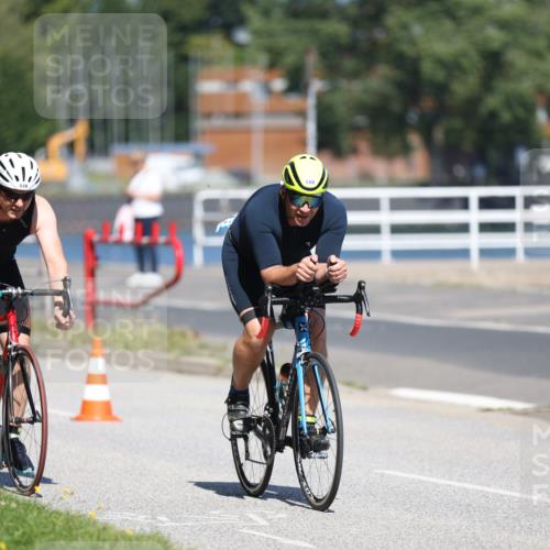 17.08.2025 - KN Förde Triathlon 2025 Yannick Fuchs http://msf.ph/oto/8624747 17.08.2025 11:35:32 Radfahren 288, 308, 310, 356, 370, 373, 614, 629, 323, 601 meine-sportfotos.de