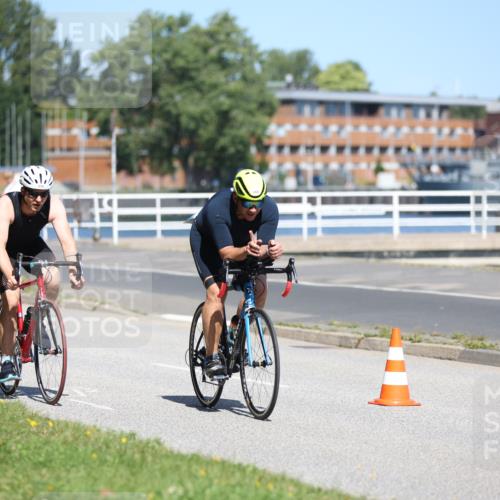 17.08.2025 - KN Förde Triathlon 2025 Yannick Fuchs http://msf.ph/oto/8624749 17.08.2025 11:35:33 Radfahren 288, 308, 310, 356, 370, 373, 380, 614, 629, 323 meine-sportfotos.de