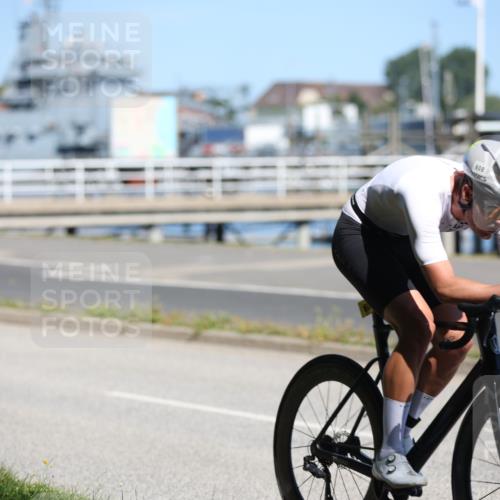 17.08.2025 - KN Förde Triathlon 2025 Yannick Fuchs http://msf.ph/oto/8624779 17.08.2025 11:36:05 Radfahren 300, 326, 352, 608, 612, 635, 368 meine-sportfotos.de