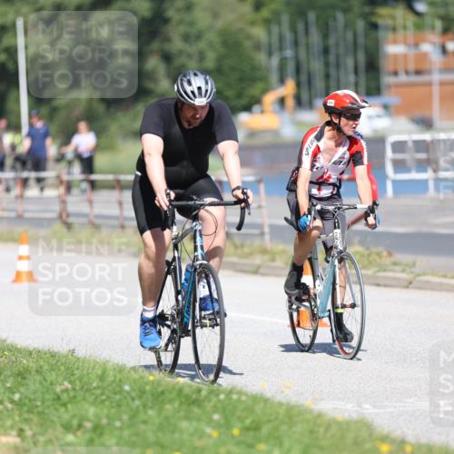 17.08.2025 - KN Förde Triathlon 2025 Yannick Fuchs http://msf.ph/oto/8624788 17.08.2025 11:36:09 Radfahren 300, 309, 326, 352, 612, 635, 608 meine-sportfotos.de