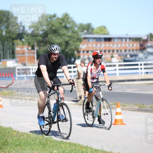 17.08.2025 - KN Förde Triathlon 2025 Yannick Fuchs http://msf.ph/oto/8624791 17.08.2025 11:36:10 Radfahren 300, 309, 326, 328, 352, 367, 612, 630, 635, 300, 608 meine-sportfotos.de