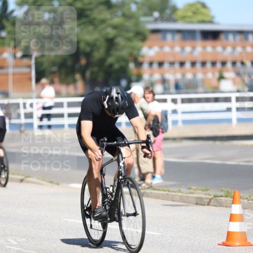 17.08.2025 - KN Förde Triathlon 2025 Yannick Fuchs http://msf.ph/oto/8624796 17.08.2025 11:36:13 Radfahren 309, 326, 328, 352, 367, 630, 635, 639, 300, 608, 612 meine-sportfotos.de