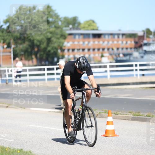 17.08.2025 - KN Förde Triathlon 2025 Yannick Fuchs http://msf.ph/oto/8624797 17.08.2025 11:36:14 Radfahren 309, 326, 328, 352, 367, 630, 635, 639, 300, 352, 608, 612 meine-sportfotos.de