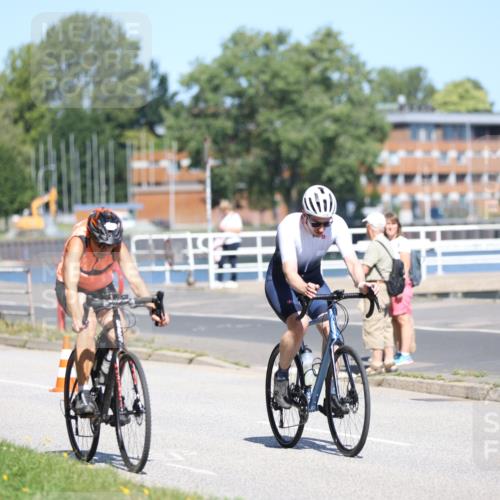 17.08.2025 - KN Förde Triathlon 2025 Yannick Fuchs http://msf.ph/oto/8624808 17.08.2025 11:36:18 Radfahren 285, 303, 309, 328, 367, 622, 630, 639, 309, 326, 352, 635 meine-sportfotos.de