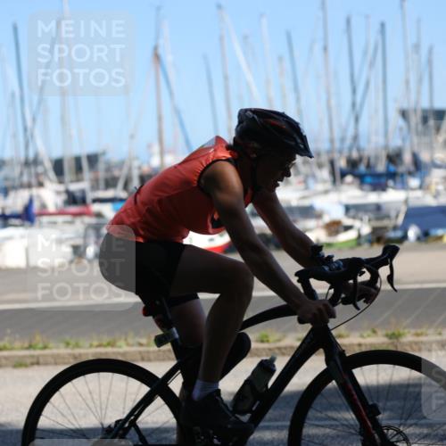 17.08.2025 - KN Förde Triathlon 2025 Yannick Fuchs http://msf.ph/oto/8624816 17.08.2025 11:36:20 Radfahren 285, 303, 328, 351, 367, 621, 622, 630, 639, 309, 326, 352, 635 meine-sportfotos.de