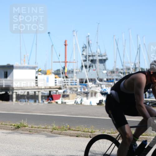 17.08.2025 - KN Förde Triathlon 2025 Yannick Fuchs http://msf.ph/oto/8624822 17.08.2025 11:36:27 Radfahren 285, 295, 297, 303, 351, 354, 618, 621, 622, 643, 328, 367, 630, 639 meine-sportfotos.de