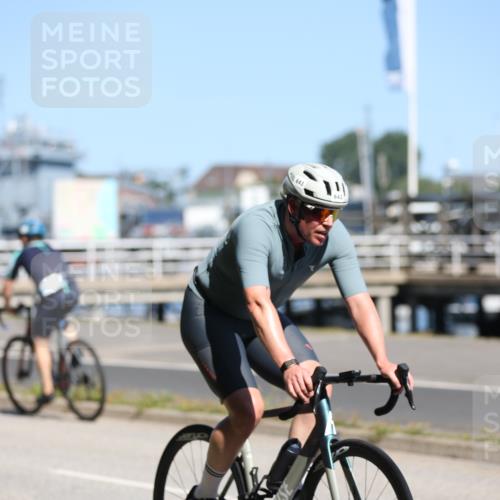 17.08.2025 - KN Förde Triathlon 2025 Yannick Fuchs http://msf.ph/oto/8624829 17.08.2025 11:36:31 Radfahren 295, 297, 351, 353, 354, 618, 621, 623, 643, 285, 303, 351, 622 meine-sportfotos.de