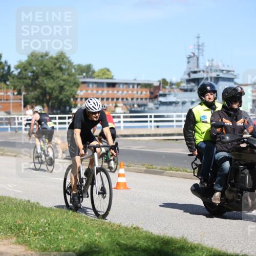 17.08.2025 - KN Förde Triathlon 2025 Yannick Fuchs http://msf.ph/oto/8624837 17.08.2025 11:36:34 Radfahren 295, 297, 353, 354, 623, 625, 643, 285, 303, 351, 618, 621, 622, 643 meine-sportfotos.de