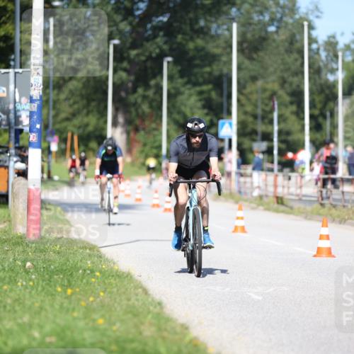 17.08.2025 - KN Förde Triathlon 2025 Yannick Fuchs http://msf.ph/oto/8624886 17.08.2025 11:37:18 Radfahren 310, 373, 377, 609, 615, 629, 310, 629 meine-sportfotos.de