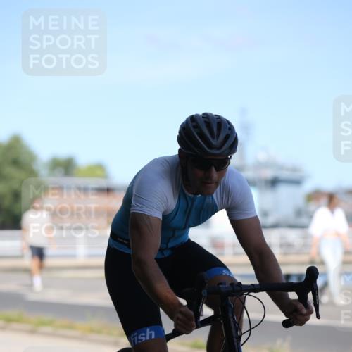 17.08.2025 - KN Förde Triathlon 2025 Yannick Fuchs http://msf.ph/oto/8624913 17.08.2025 11:38:09 Radfahren 285, 297, 612, 618, 621, 622, 319, 337, 352, 359, 612, 630 meine-sportfotos.de