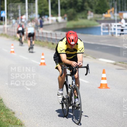 17.08.2025 - KN Förde Triathlon 2025 Yannick Fuchs http://msf.ph/oto/8624921 17.08.2025 11:38:48 Radfahren 282, 304, 615, 626, 627, 335, 340 meine-sportfotos.de