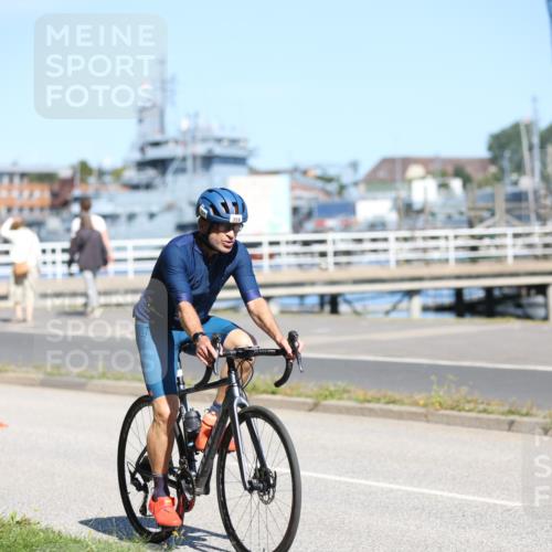 17.08.2025 - KN Förde Triathlon 2025 Yannick Fuchs http://msf.ph/oto/8624935 17.08.2025 11:39:53 Radfahren 321, 359, 369 meine-sportfotos.de