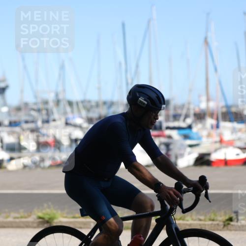 17.08.2025 - KN Förde Triathlon 2025 Yannick Fuchs http://msf.ph/oto/8624937 17.08.2025 11:39:54 Radfahren 321, 359, 603 meine-sportfotos.de