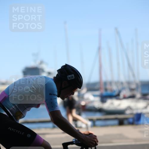 17.08.2025 - KN Förde Triathlon 2025 Yannick Fuchs http://msf.ph/oto/8624967 17.08.2025 11:40:32 Radfahren 304, 316, 335, 605, 620 meine-sportfotos.de