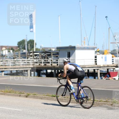 17.08.2025 - KN Förde Triathlon 2025 Yannick Fuchs http://msf.ph/oto/8624993 17.08.2025 11:40:58 Radfahren 318, 346, 390, 602, 634, 318, 358 meine-sportfotos.de