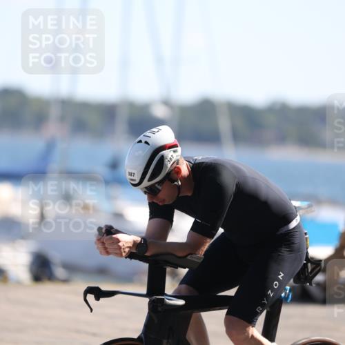 17.08.2025 - KN Förde Triathlon 2025 Yannick Fuchs http://msf.ph/oto/8625006 17.08.2025 11:41:12 Radfahren 279, 387, 628 meine-sportfotos.de