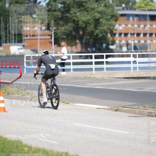 17.08.2025 - KN Förde Triathlon 2025 Yannick Fuchs http://msf.ph/oto/8625025 17.08.2025 11:41:27 Radfahren 604, 279, 324, 628 meine-sportfotos.de