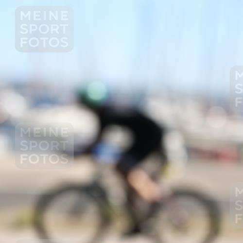 17.08.2025 - KN Förde Triathlon 2025 Yannick Fuchs http://msf.ph/oto/8625063 17.08.2025 11:42:21 Radfahren 316, 364, 385, 632, 302, 321, 327, 605 meine-sportfotos.de