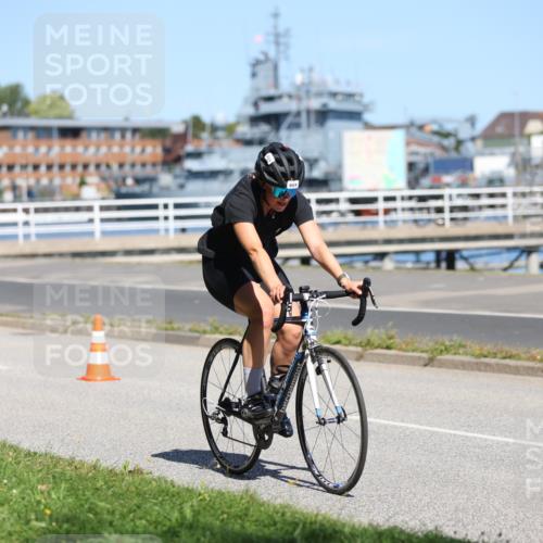 17.08.2025 - KN Förde Triathlon 2025 Yannick Fuchs http://msf.ph/oto/8625109 17.08.2025 11:43:09 Radfahren 344, 604, 641, 293, 324 meine-sportfotos.de