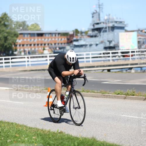 17.08.2025 - KN Förde Triathlon 2025 Yannick Fuchs http://msf.ph/oto/8625114 17.08.2025 11:43:40 Radfahren 339, 376, 607, 334 meine-sportfotos.de