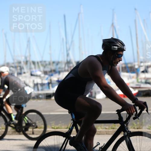 17.08.2025 - KN Förde Triathlon 2025 Yannick Fuchs http://msf.ph/oto/8625170 17.08.2025 11:44:14 Radfahren 343, 350, 374, 642, 302 meine-sportfotos.de