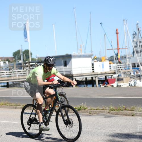 17.08.2025 - KN Förde Triathlon 2025 Yannick Fuchs http://msf.ph/oto/8625186 17.08.2025 11:44:28 Radfahren 291, 325, 328, 329, 330, 356, 385, 616, 325, 329, 350, 371 meine-sportfotos.de