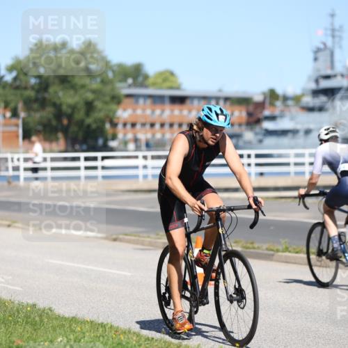 17.08.2025 - KN Förde Triathlon 2025 Yannick Fuchs http://msf.ph/oto/8625198 17.08.2025 11:44:37 Radfahren 291, 330, 356, 370, 375, 379, 328, 356, 385, 616 meine-sportfotos.de