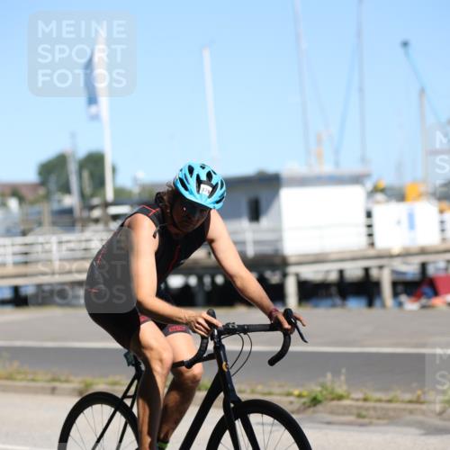 17.08.2025 - KN Förde Triathlon 2025 Yannick Fuchs http://msf.ph/oto/8625200 17.08.2025 11:44:37 Radfahren 291, 330, 356, 370, 375, 379, 328, 356, 385, 616 meine-sportfotos.de